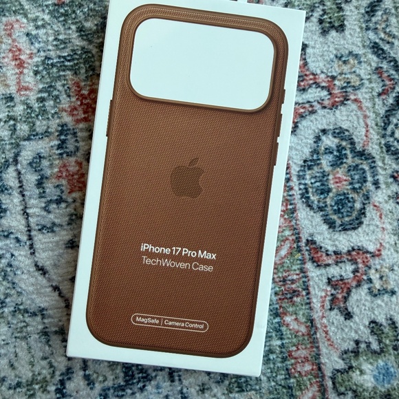 Apple iPhone 17 Pro Max TechWoven Case – Sienna (NEW) - Picture 4 of 6